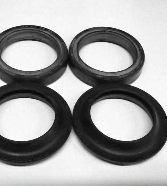 Kit paraoli forcella e parapolvere Cagiva, Ducati  40-52-10-10,5