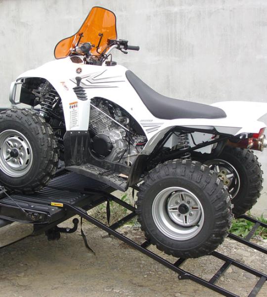 Coppia Scalette Pieghevoli Per Atv Con Cinture Di Sicurezza