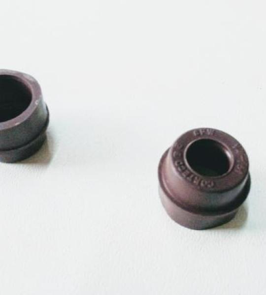 Coppia Paraoli Guide Valvole per Gilera Nexus 300-500  Runner VX125-200 VXR 200