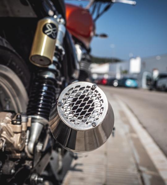 Scarico GPR compatibile con Triumph Bonneville Thruxton 900 2004-2008 - Ultracone Inox Cafè Racer